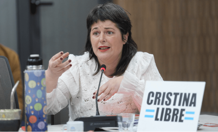 Carolina Gaillard presentó su lista en Entre Ríos con el apoyo de Cristina&nbsp;Kirchner