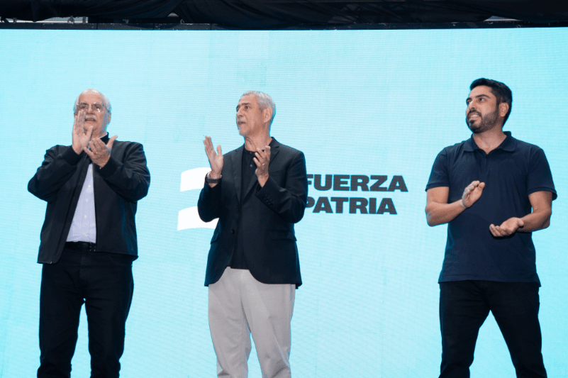 Ferraresi y Taiana encabezaron un multitudinario acto en&nbsp;Avellaneda