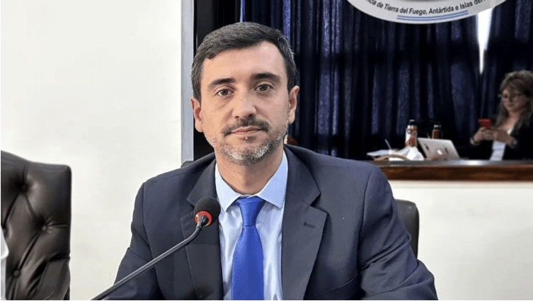 Agustín Coto en Neura: “La gestión kirchnerista duplicó impuestos sin sentido y frenó el desarrollo&nbsp;industrial”