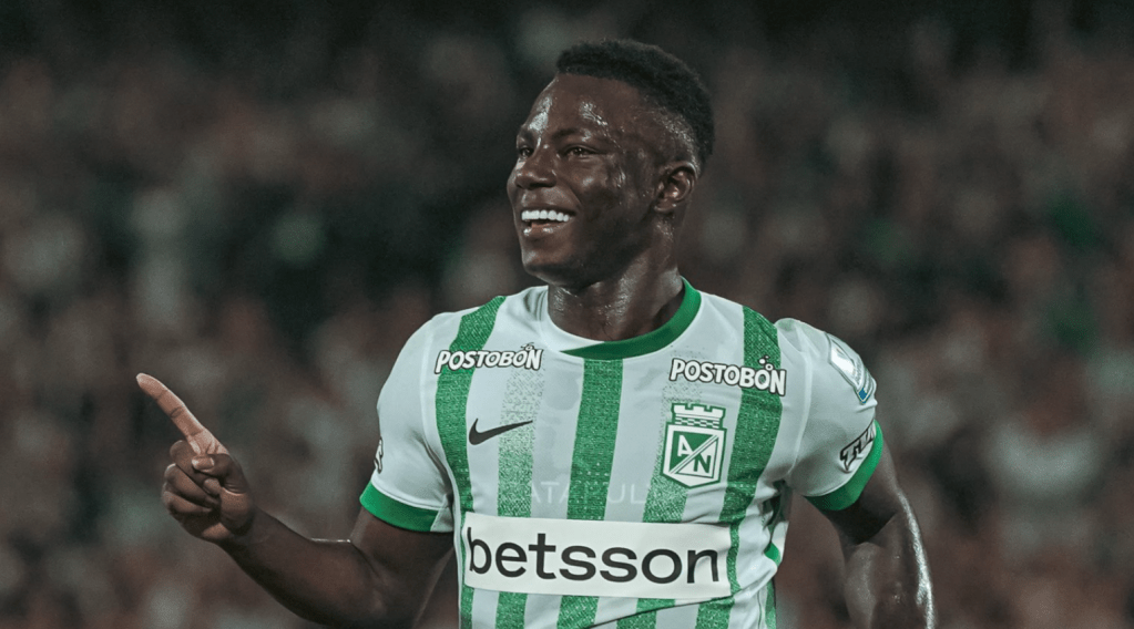 Boca cerró la llegada de Marino Hinestroza como primer refuerzo para&nbsp;2026